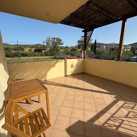Palaiá Fókaia Anavyssos Garden Houseゲストハウス エクステリア 写真