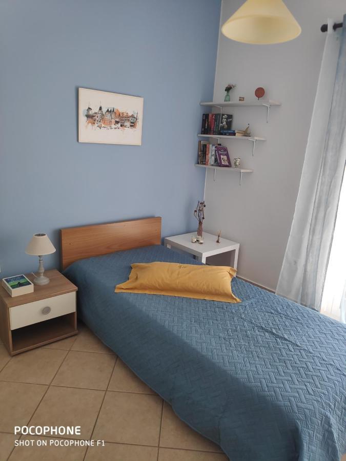 Palaiá Fókaia Anavyssos Garden Houseゲストハウス エクステリア 写真